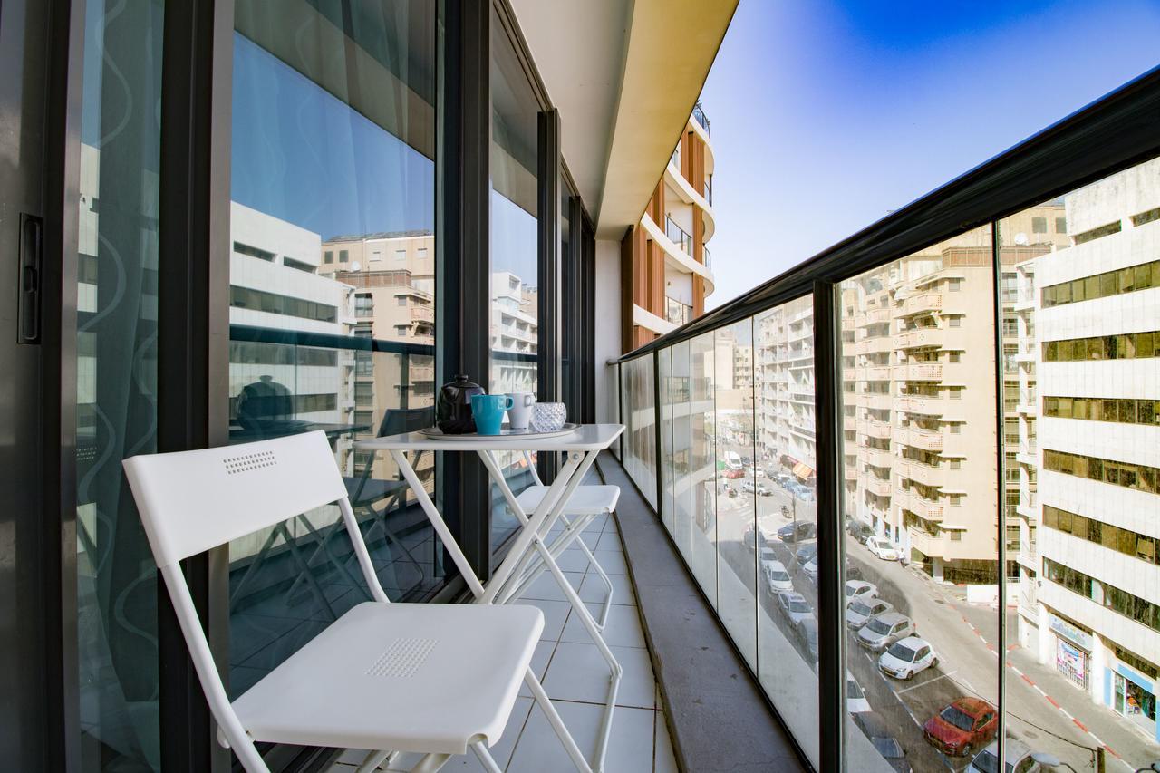 Sweethome26 Luxury Apt Close To The Beach & Free Parking Tel Aviv Exterior foto
